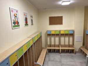 Prywatny Żłobek Ciuchcia Bukowno szatnia